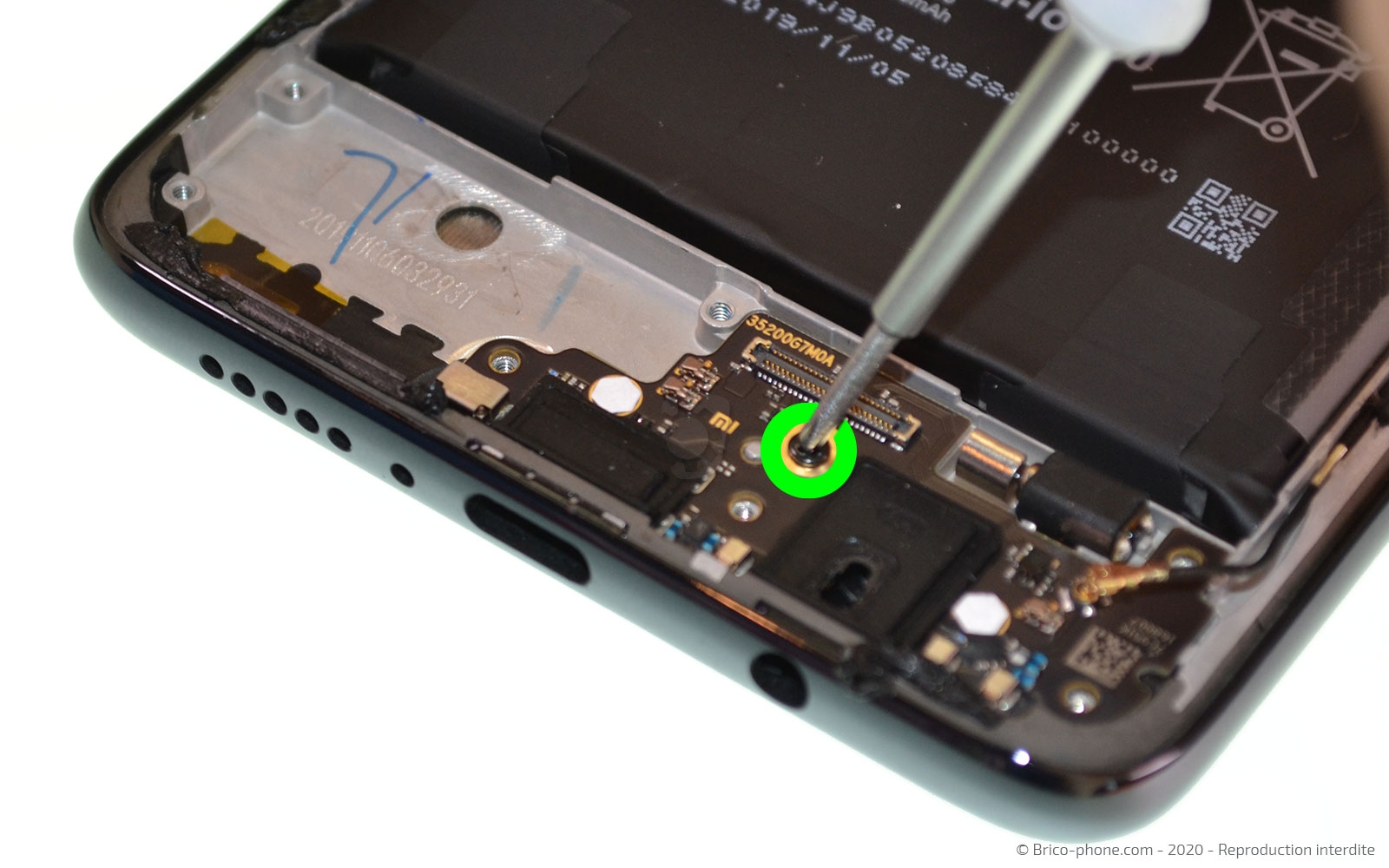 Changement du connecteur de charge sur Redmi Note 8 Pro photo 3